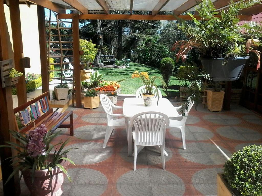 Casa Das Palmeiras + Quiosque Bento Goncalves Exterior photo